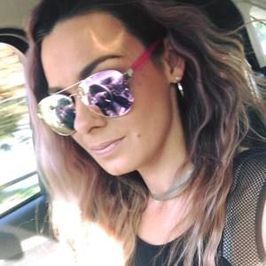 Meet your Posher, Leah